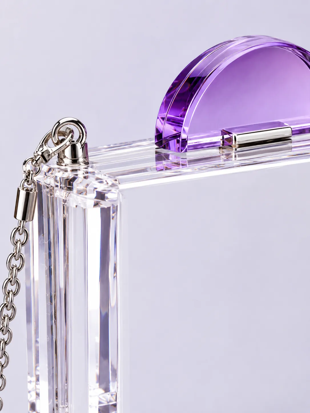 Arc Box Clutch – detail