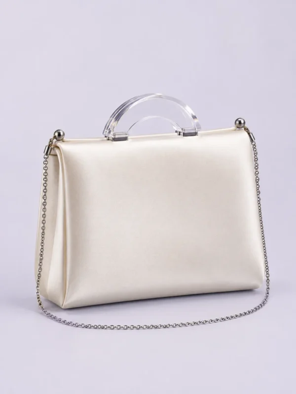 Arc Chain Clutch – studio photograph