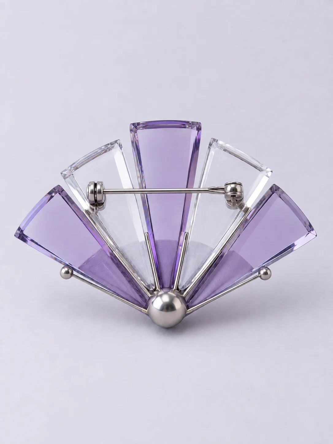 Keystone Brooch – side view
