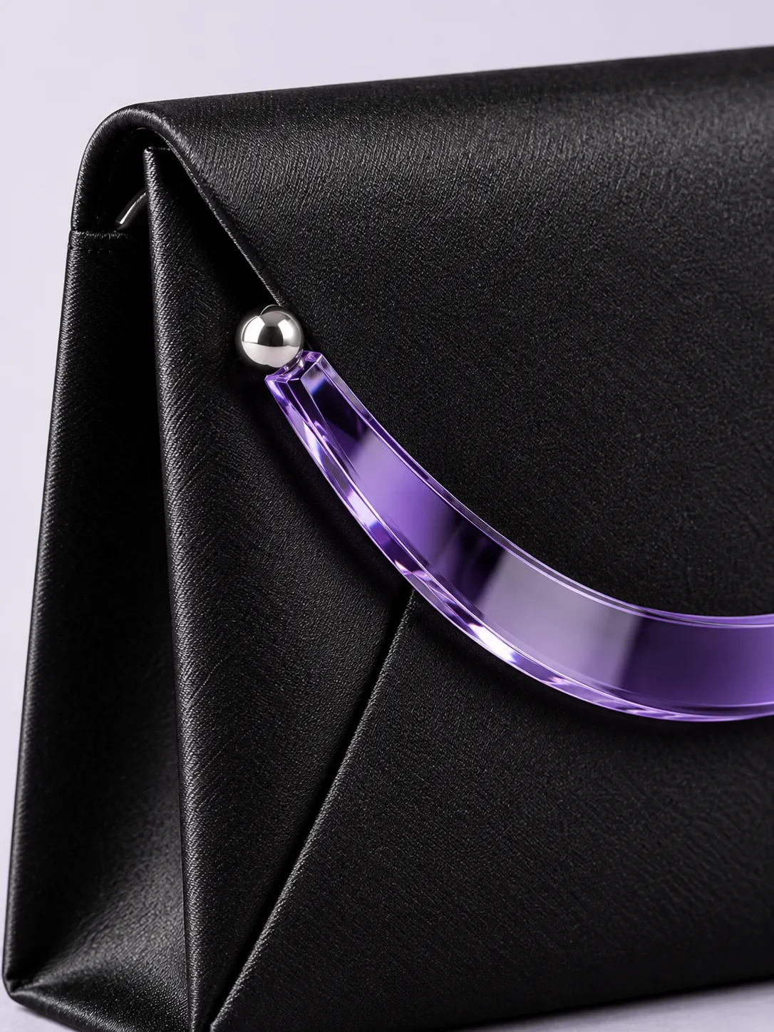 Lintel Envelope Clutch – detail