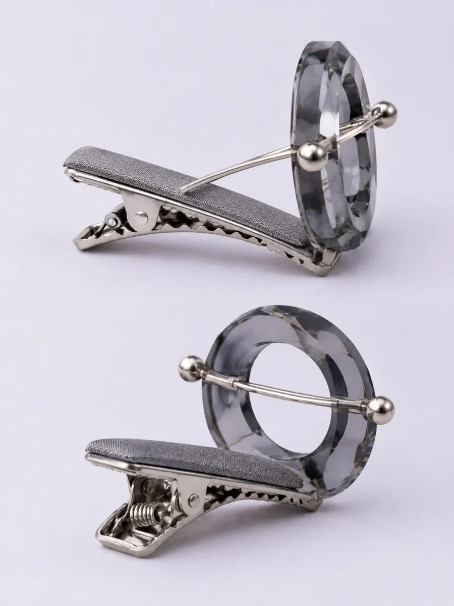 Oculus Hair Clip – side view