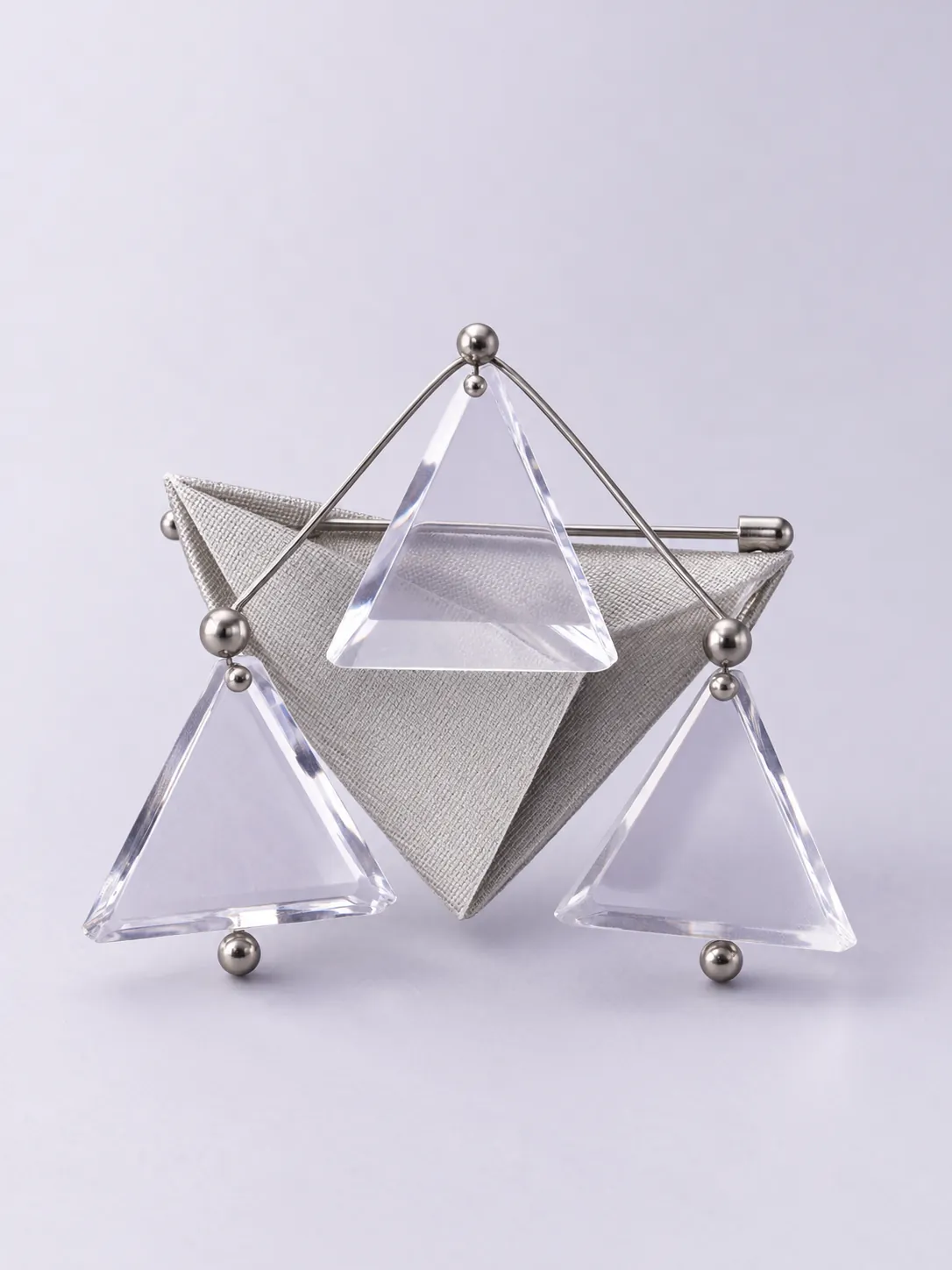 Truss Brooch – studio photograph